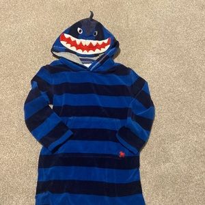 Mini Boden toweling hoodie shark